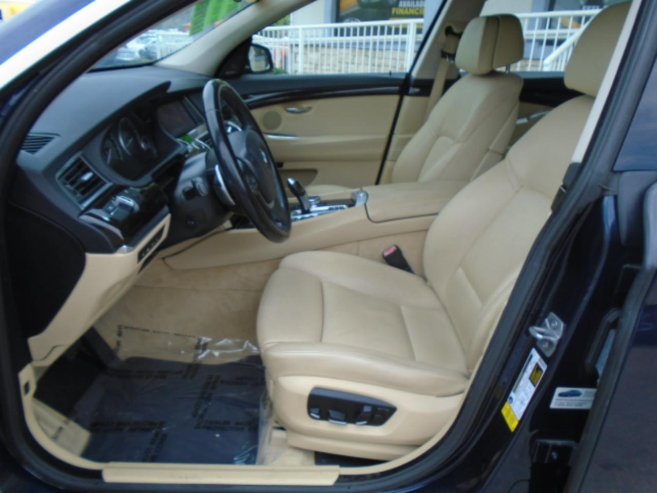 BMW 5-Series Gran Turismo 535i 2016