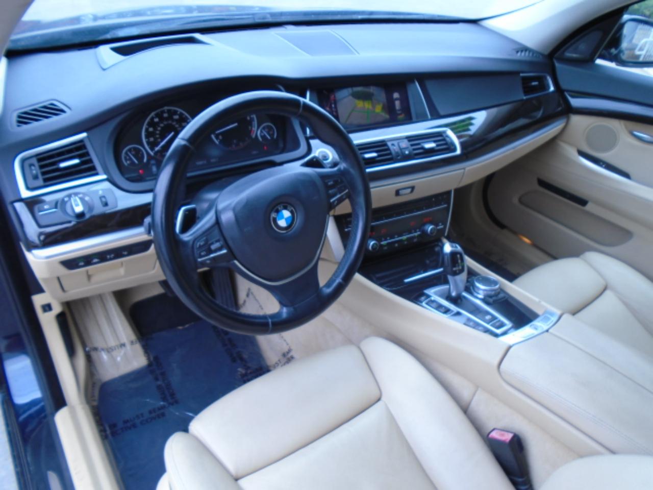 BMW 5-Series Gran Turismo 535i 2016