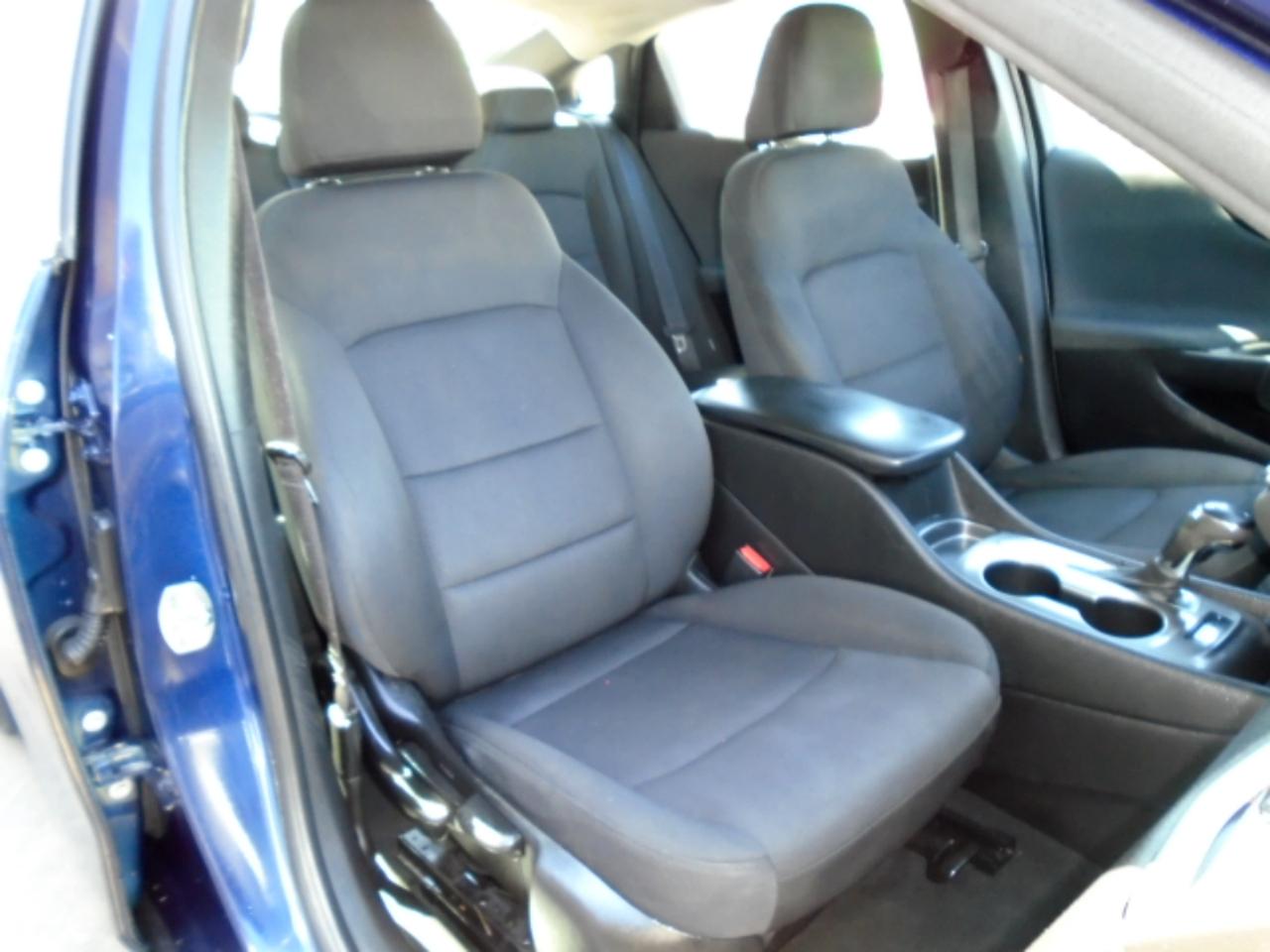 Chevrolet Malibu LS 2018