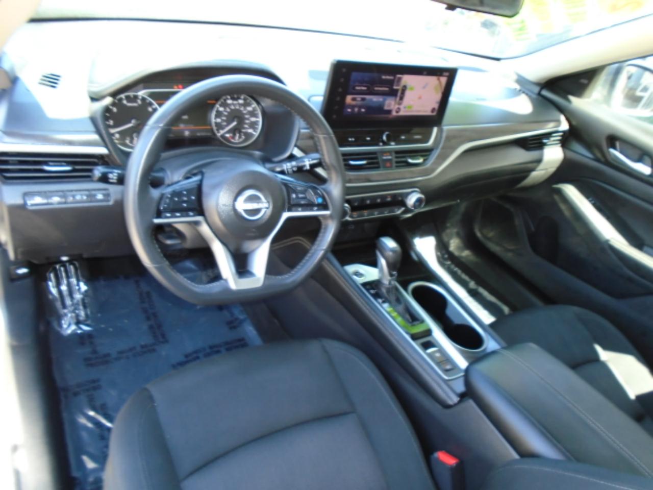 Nissan Altima 2.5 SV AWD 2024