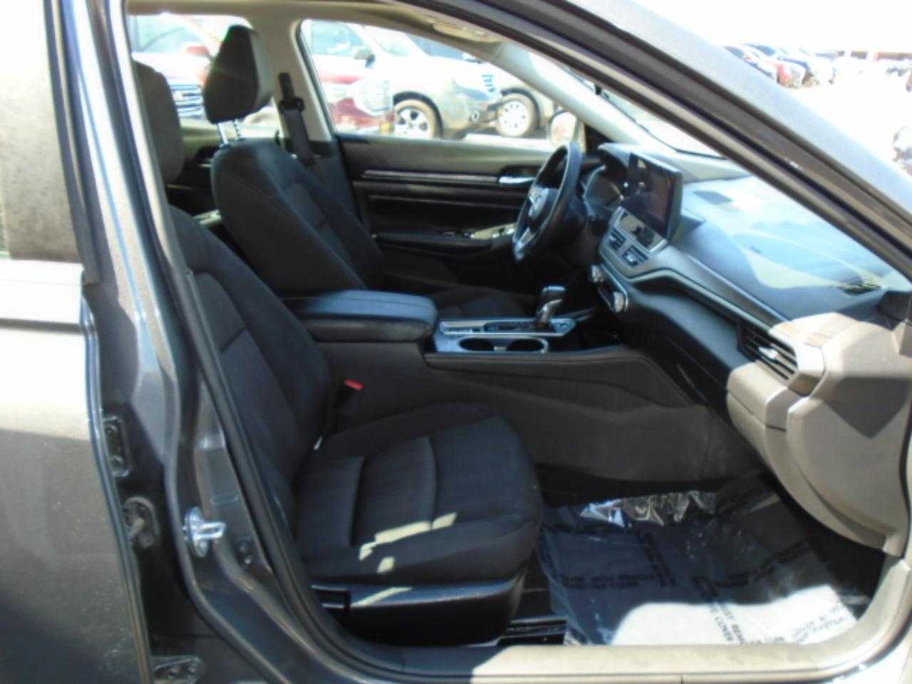 Nissan Altima 2.5 SV AWD 2024