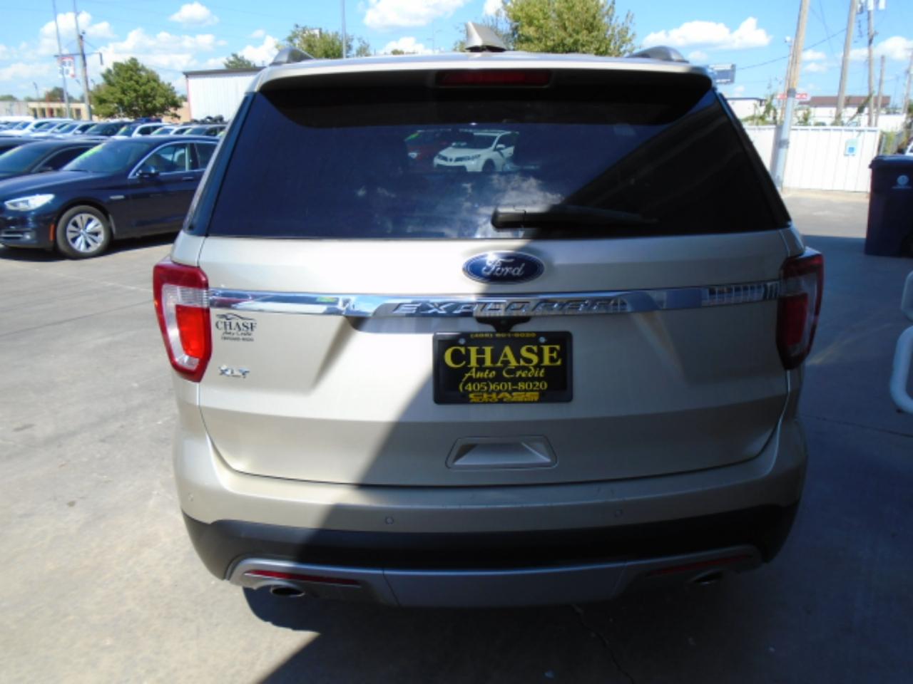 Ford Explorer XLT FWD 2017