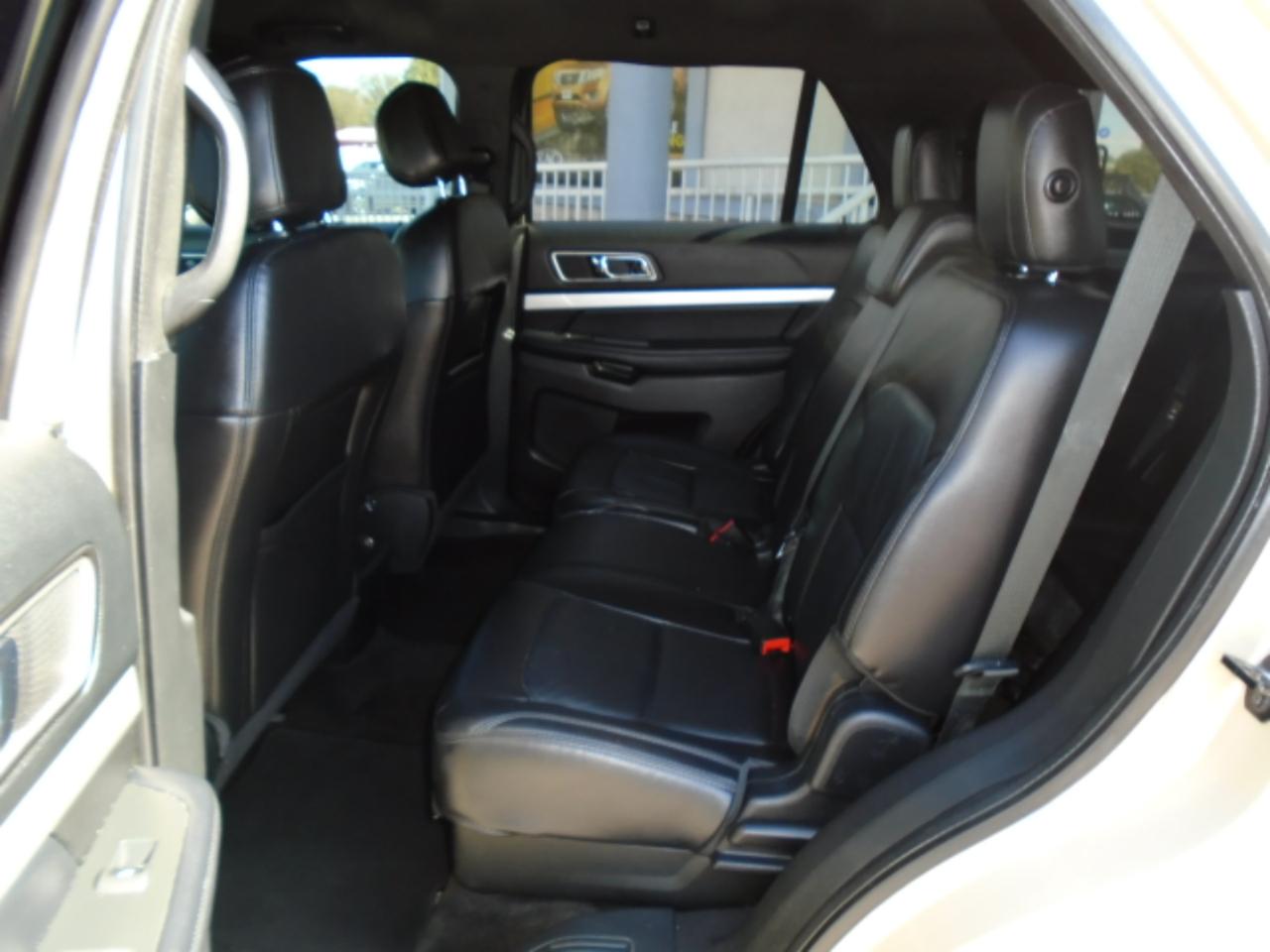 Ford Explorer XLT FWD 2017