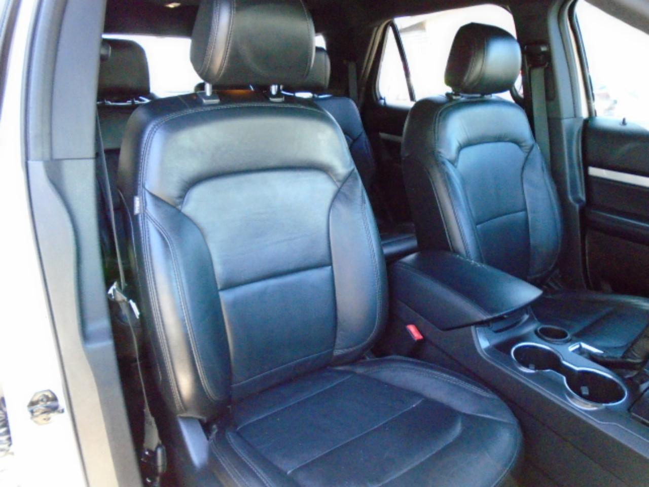 Ford Explorer XLT FWD 2017