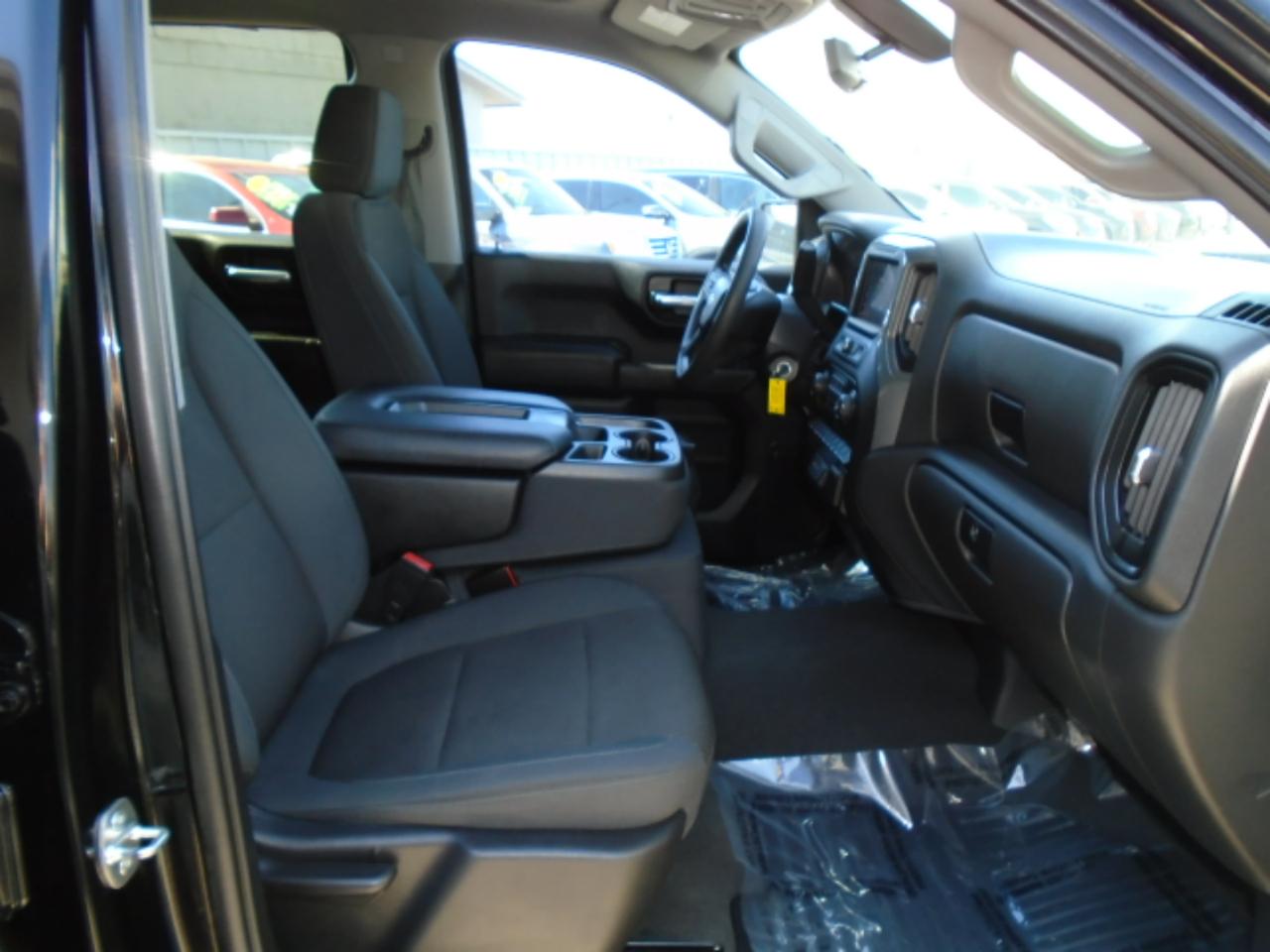 Chevrolet Silverado 1500 Custom Crew Cab Short Box 2WD 2021