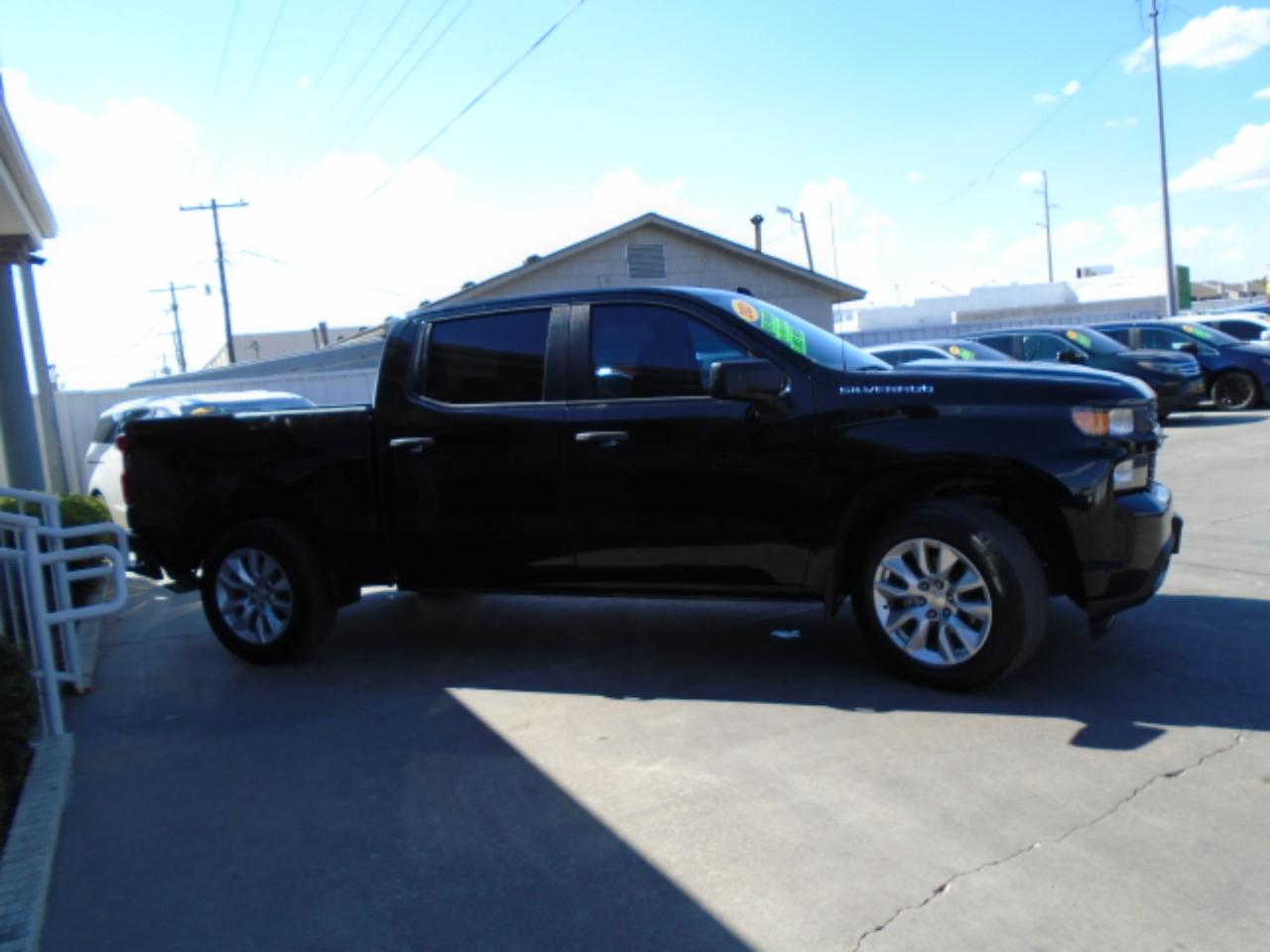 Chevrolet Silverado 1500 Custom Crew Cab Short Box 2WD 2021