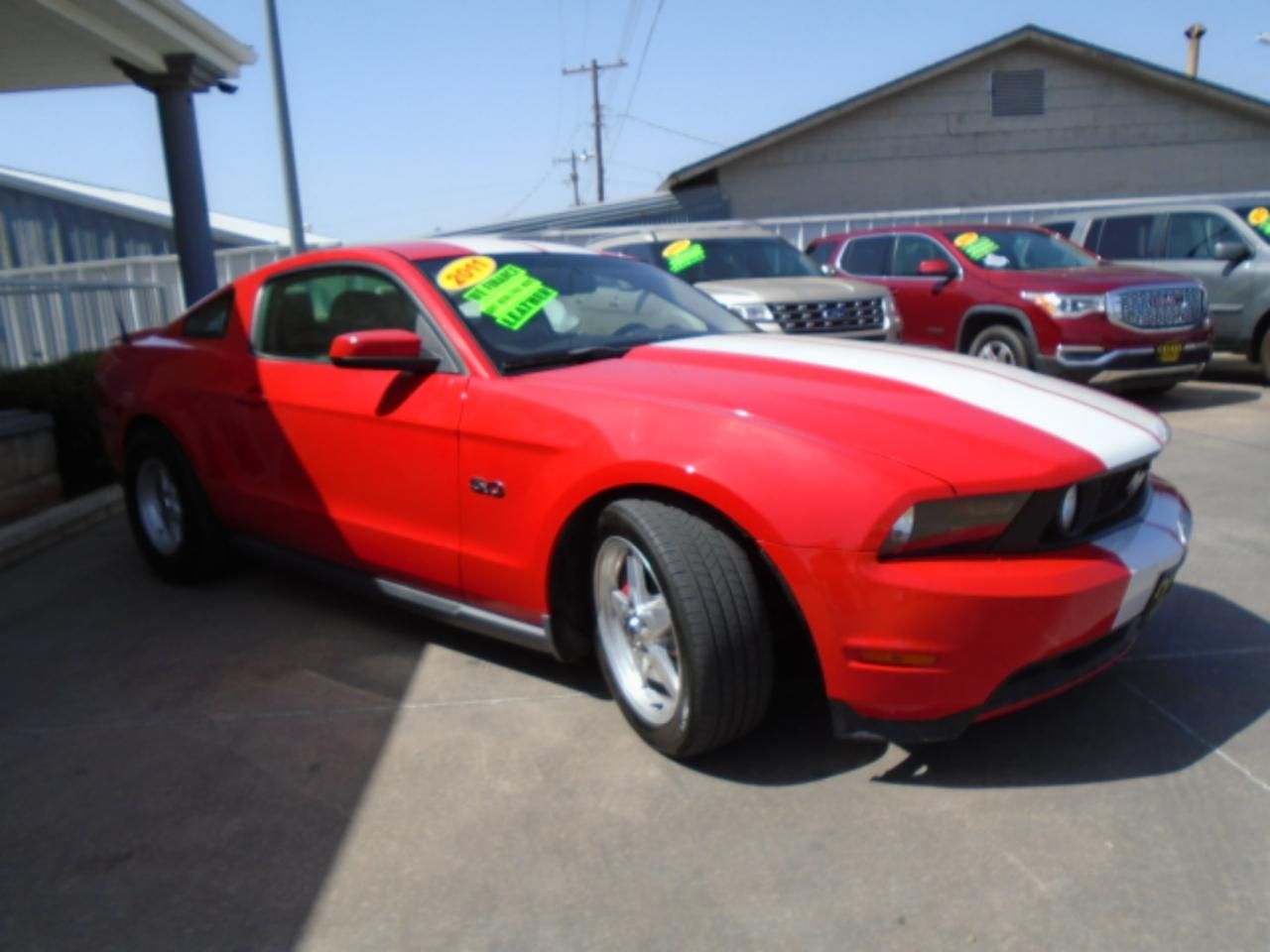 Ford Mustang GT Coupe 2011