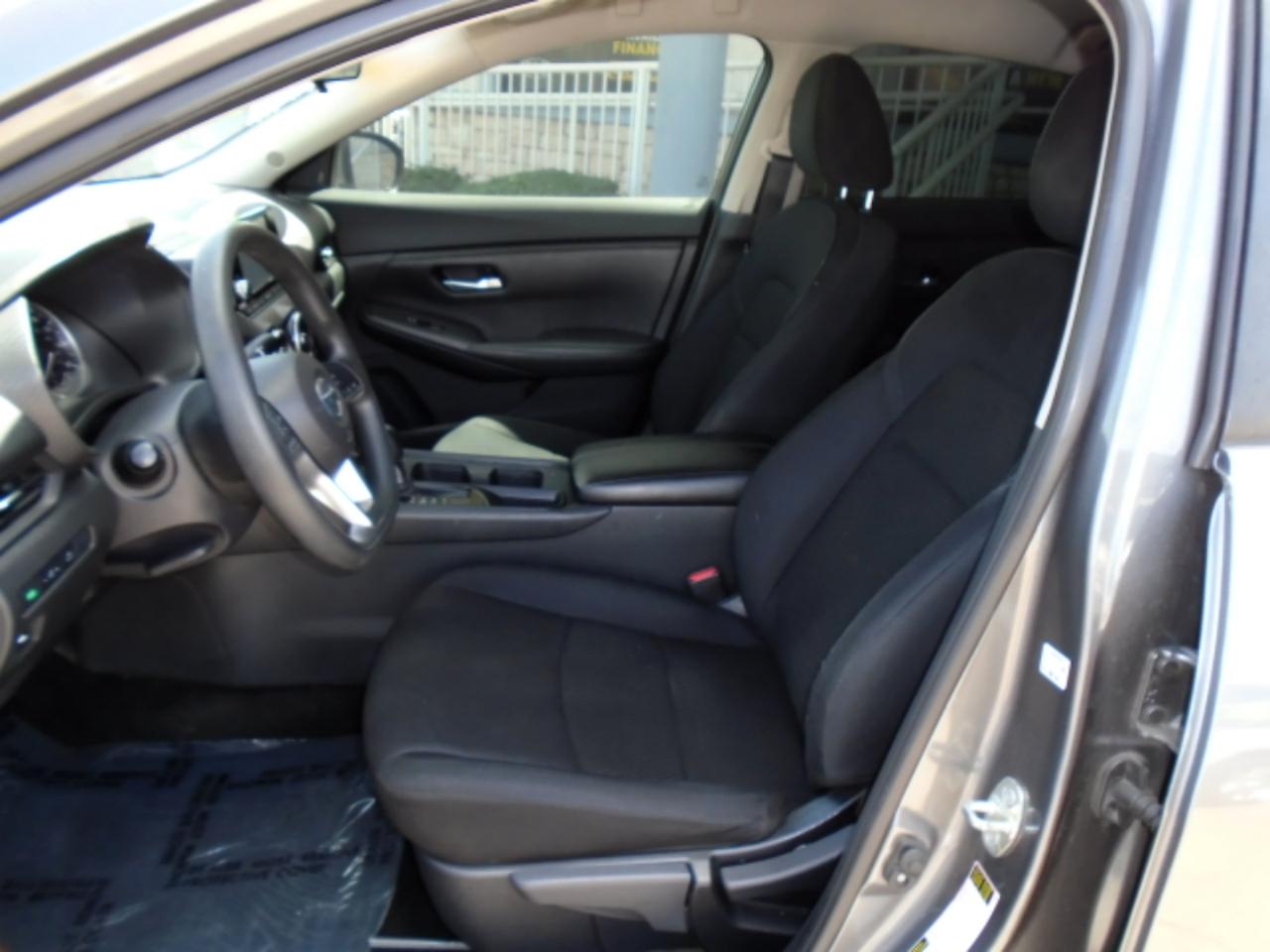 Nissan Sentra S 2021