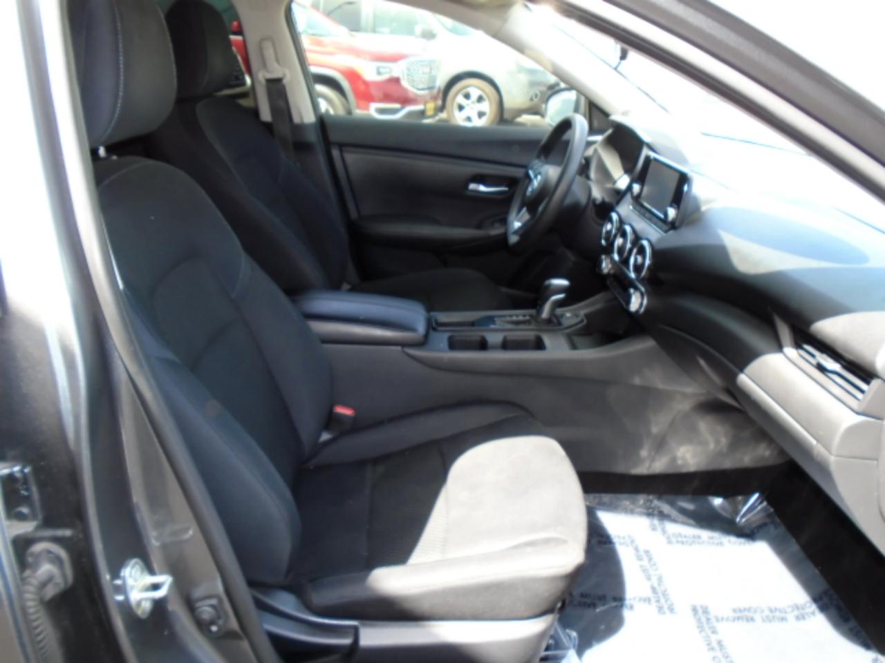 Nissan Sentra S 2021