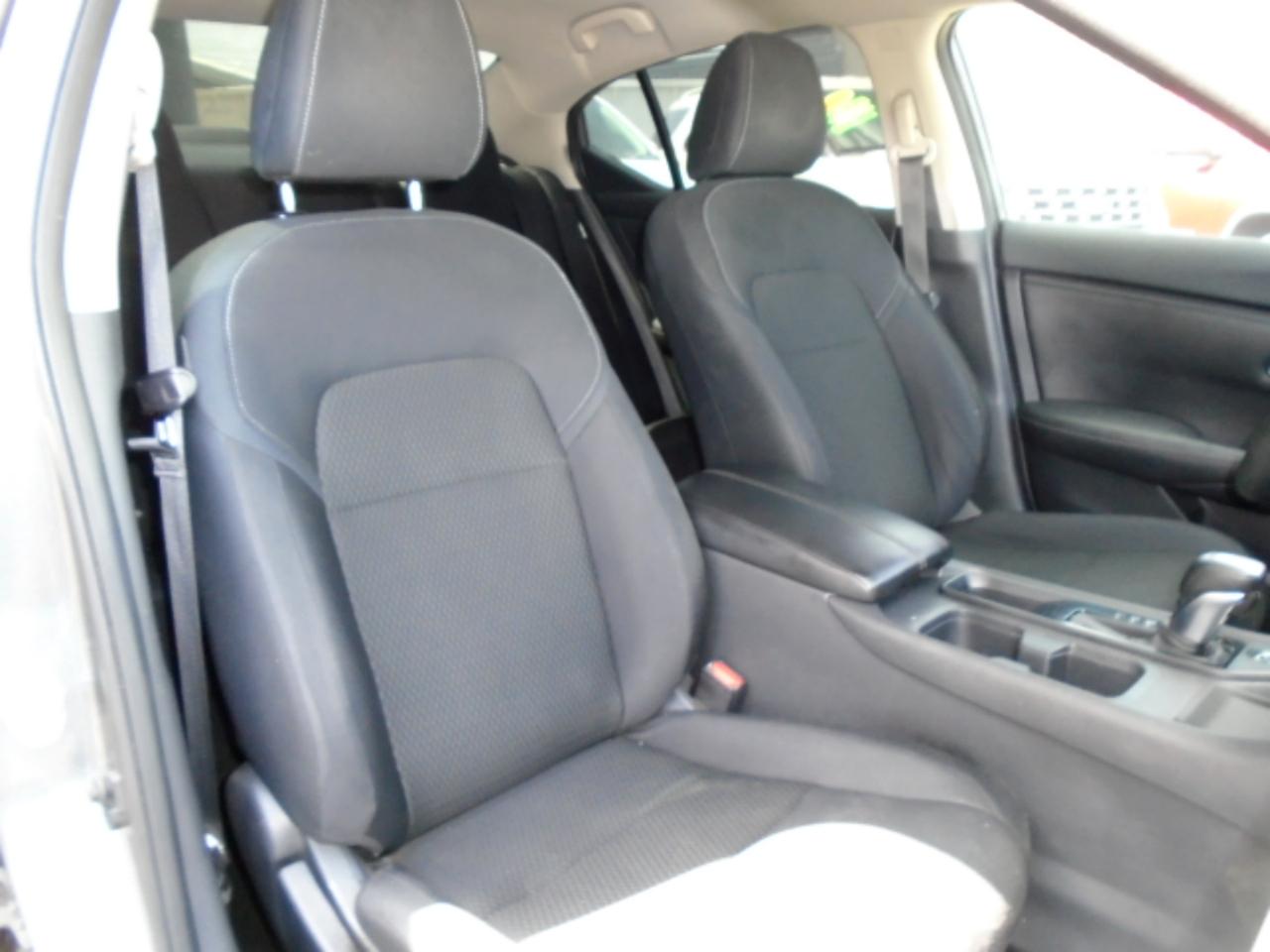 Nissan Sentra S 2021