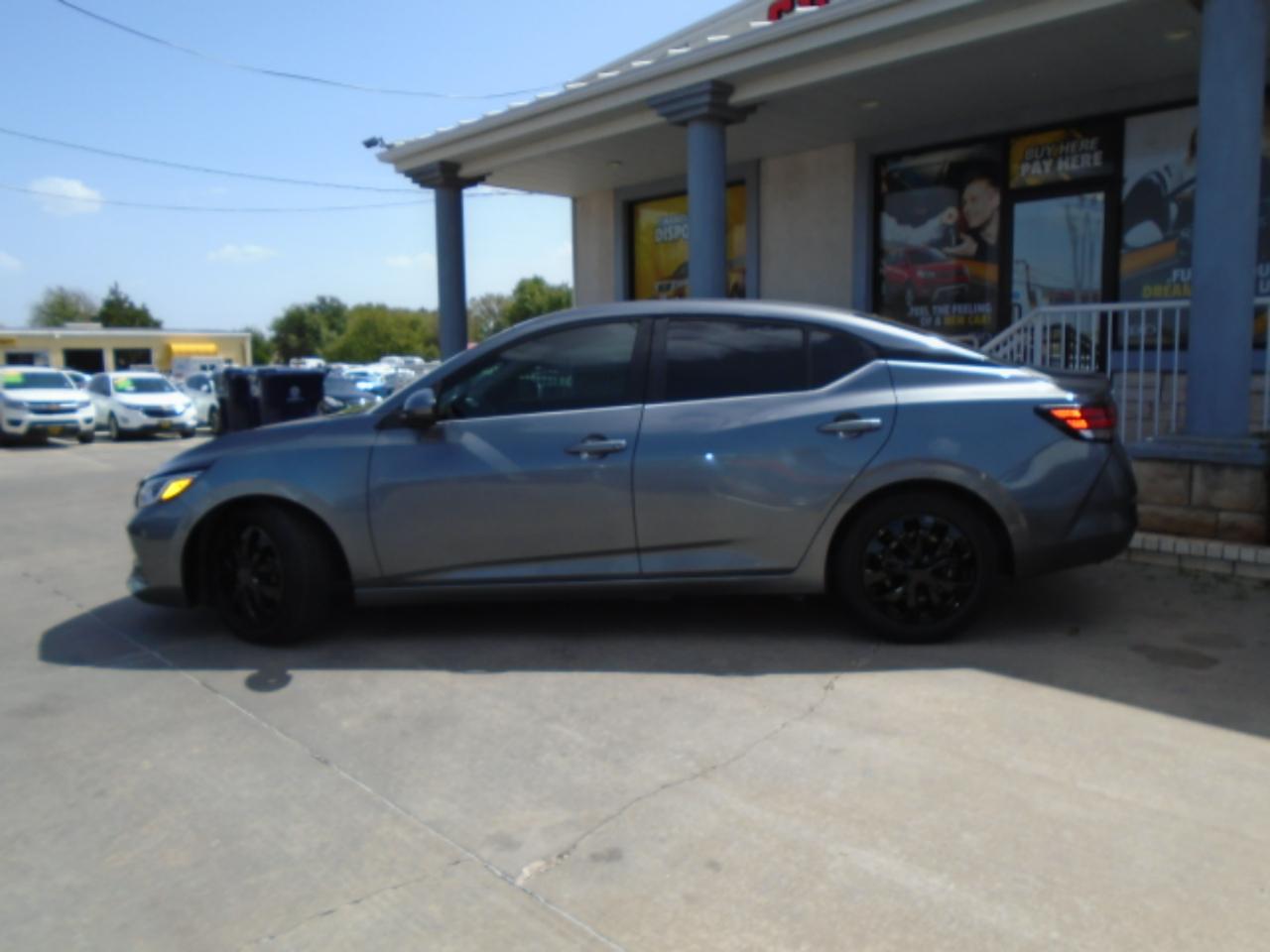 Nissan Sentra S 2021