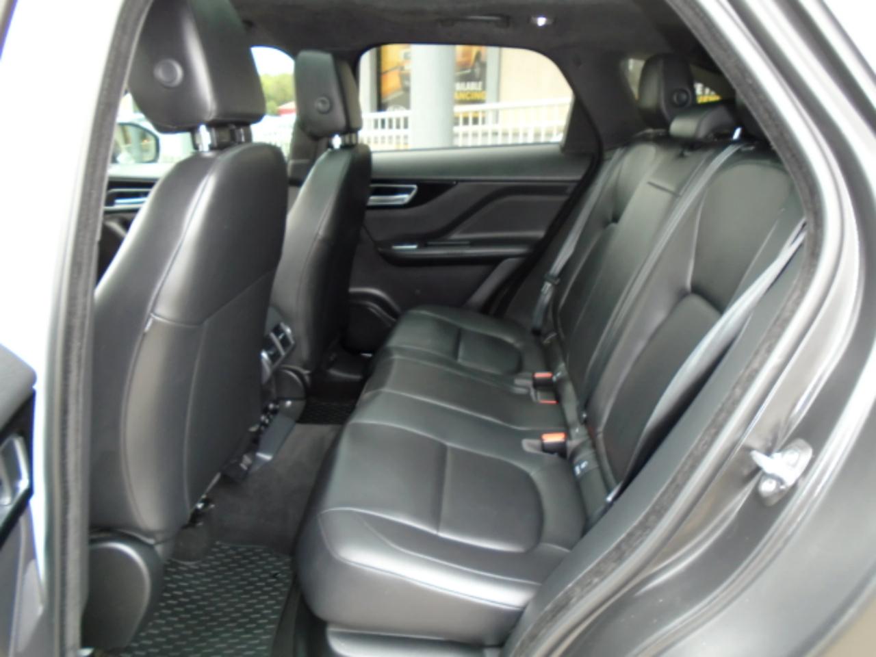 Jaguar F-Pace 25t Premium 2020