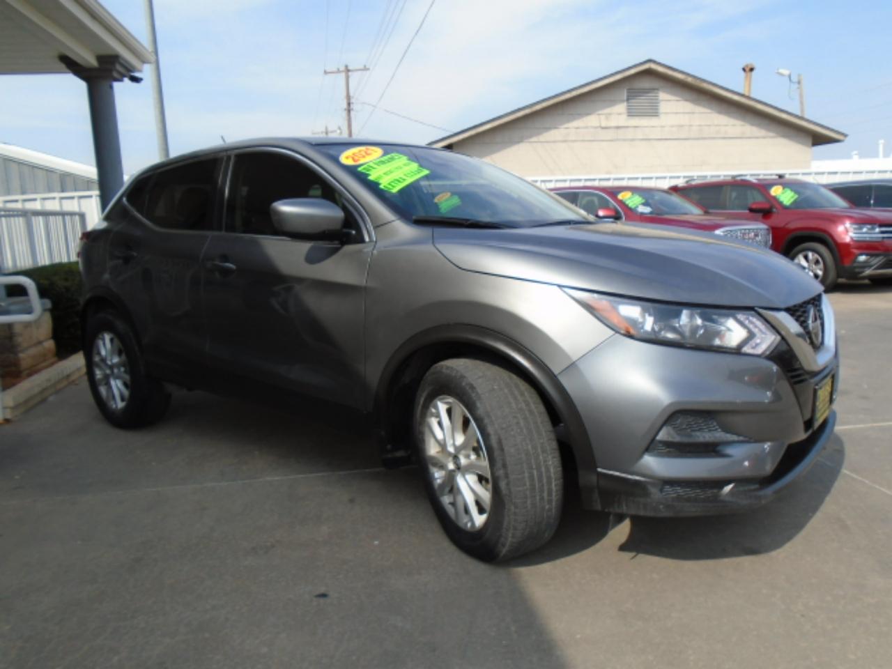 Nissan Rogue Sport S 2021