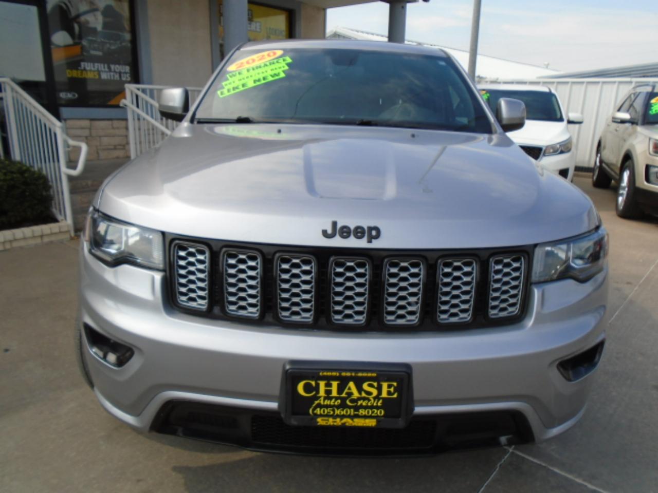 Jeep Grand Cherokee Laredo 2WD 2020