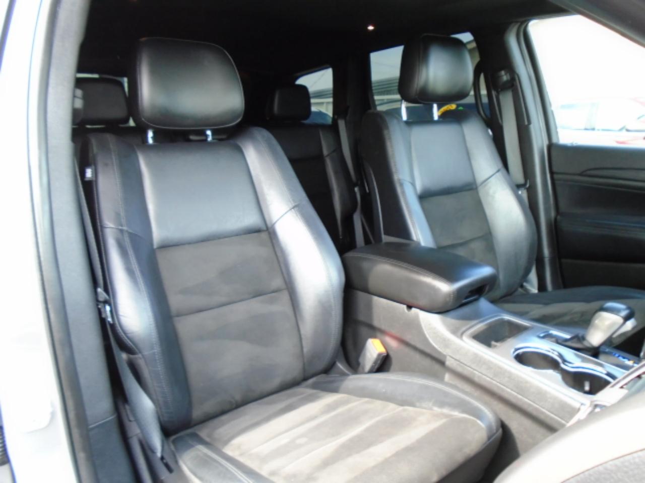 Jeep Grand Cherokee Laredo 2WD 2020