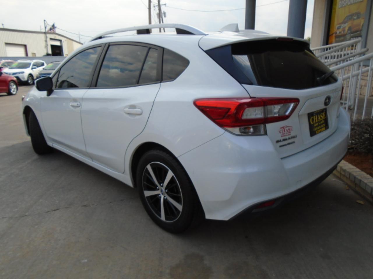 Subaru Impreza 2.0i Premium CVT 5-Door 2019