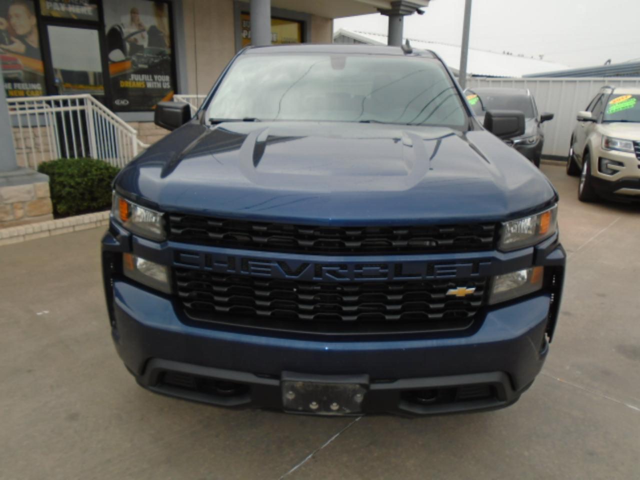 Chevrolet Silverado 1500 Limited Custom Crew Cab Short Box 2WD 2022