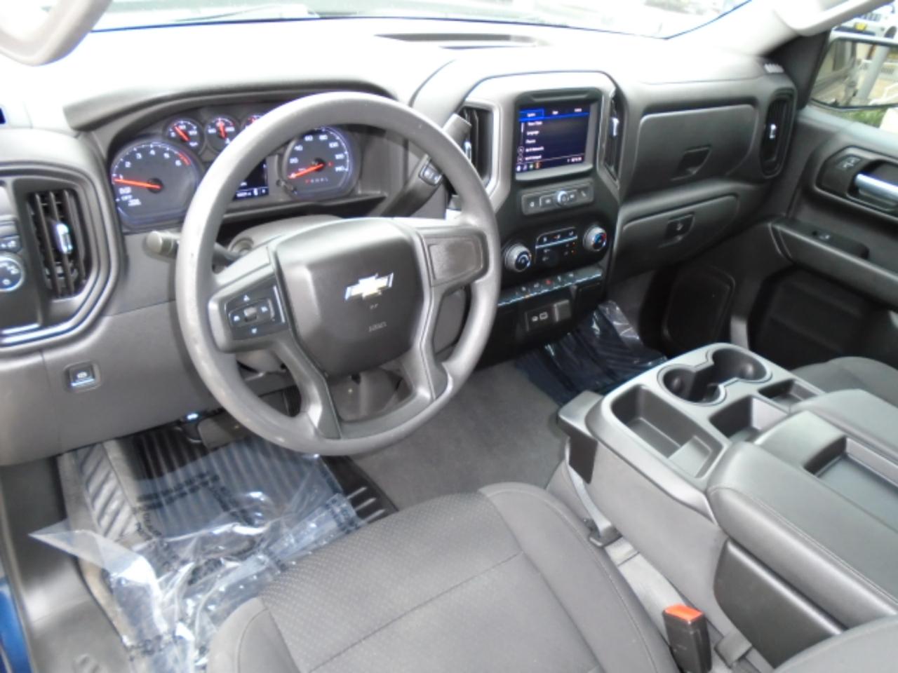 Chevrolet Silverado 1500 Limited Custom Crew Cab Short Box 2WD 2022