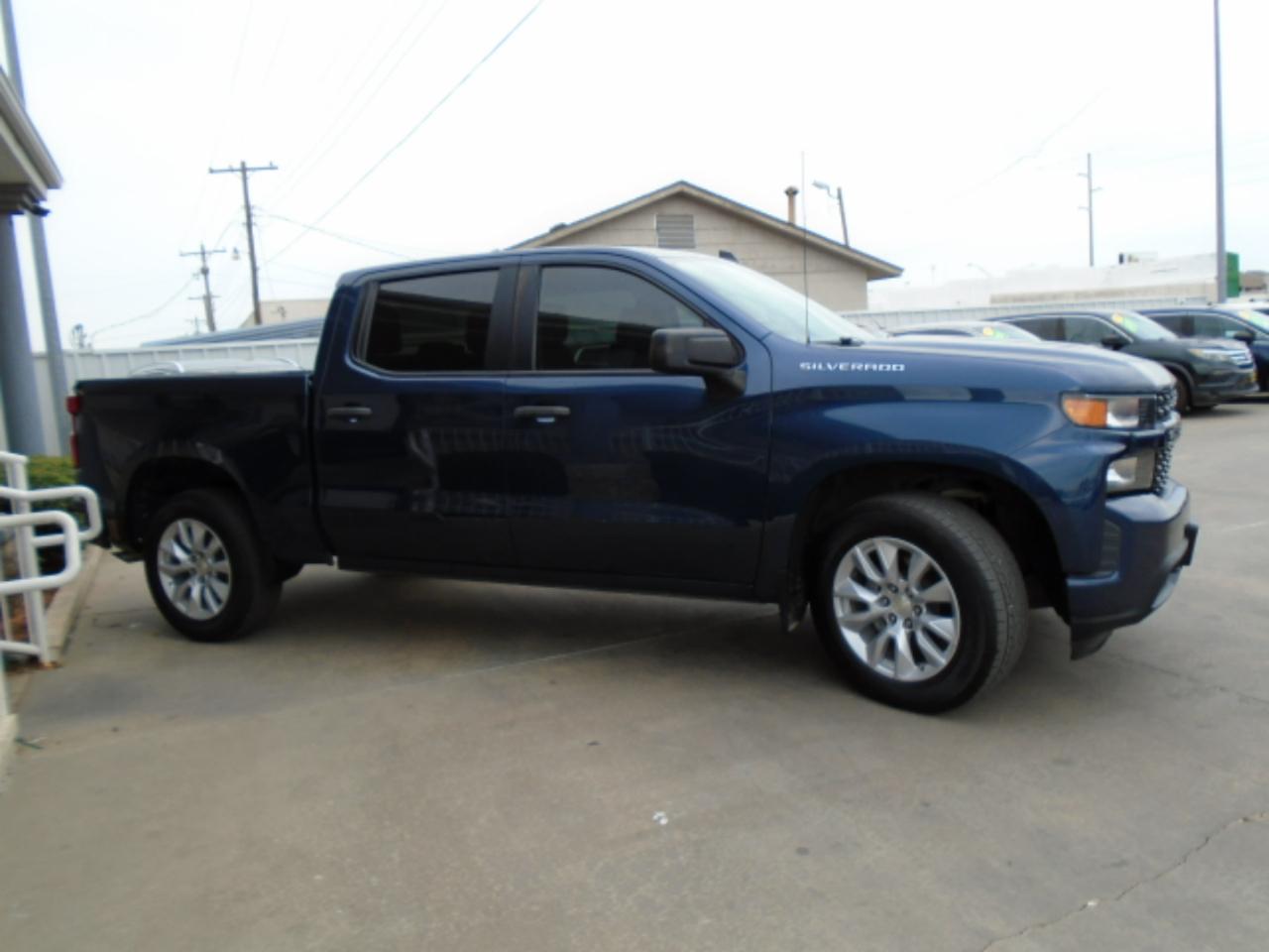 Chevrolet Silverado 1500 Limited Custom Crew Cab Short Box 2WD 2022