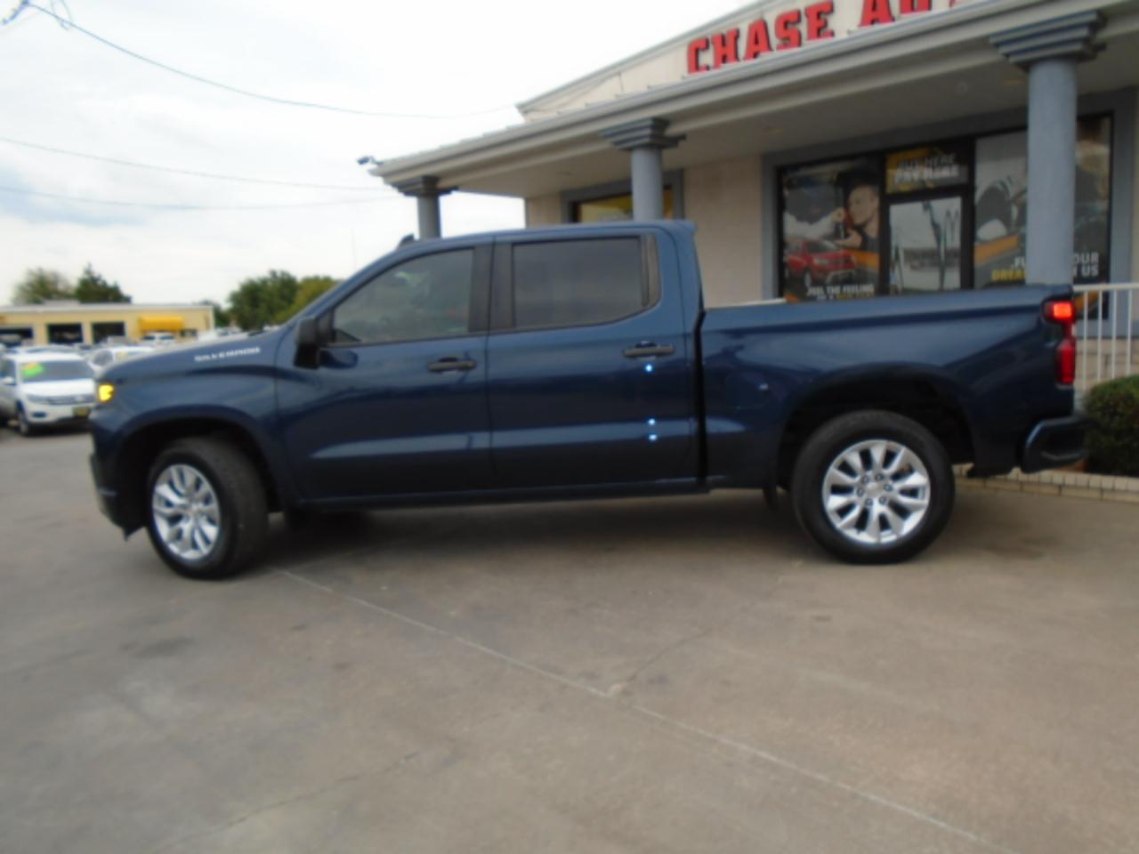 Chevrolet Silverado 1500 Limited Custom Crew Cab Short Box 2WD 2022