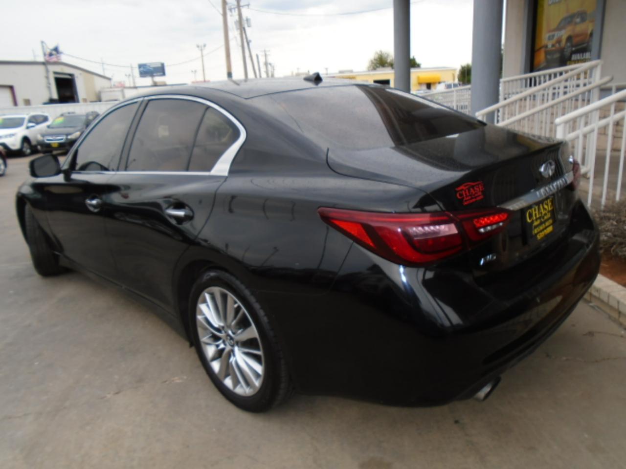 Infiniti Q50 3.0t LUXE AWD 2018