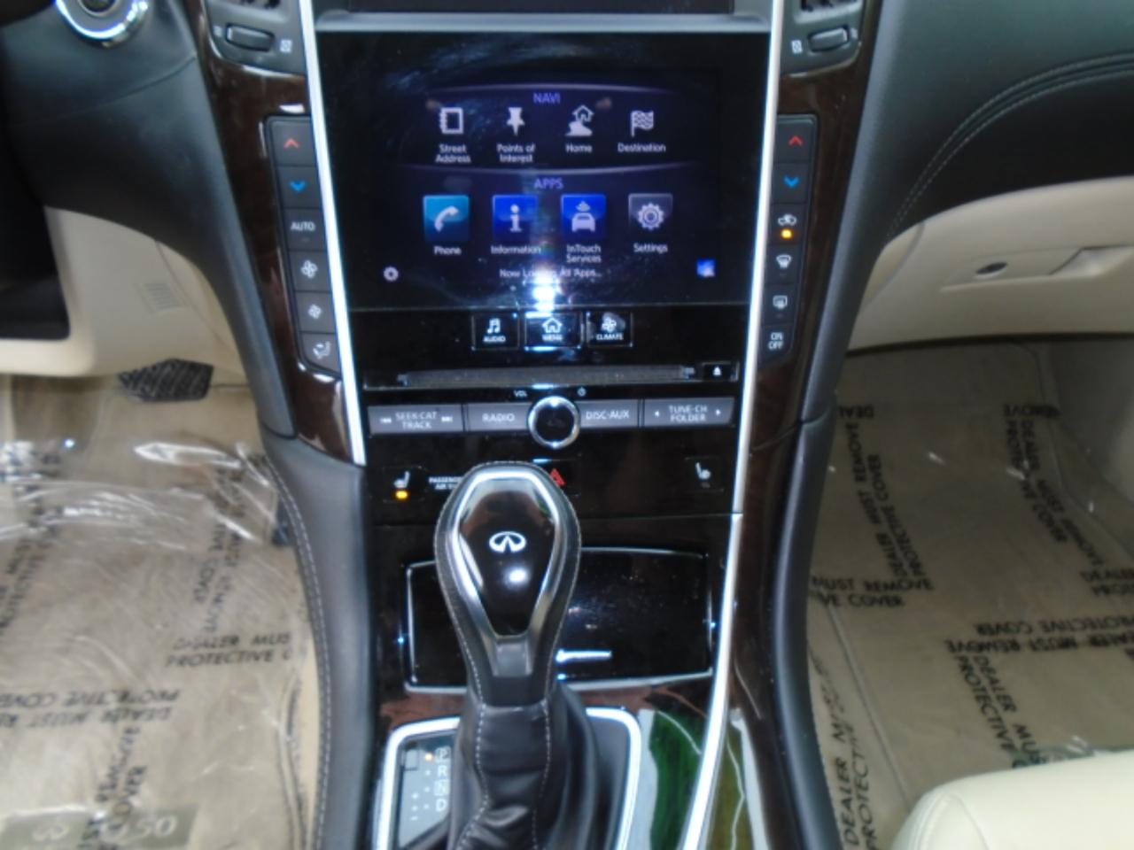 Infiniti Q50 3.0t LUXE AWD 2018