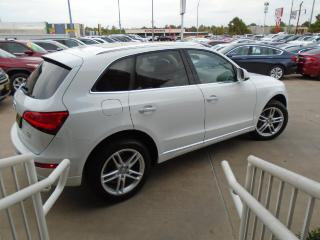 Audi Q5 2.0T Premium Plus quattro 2017