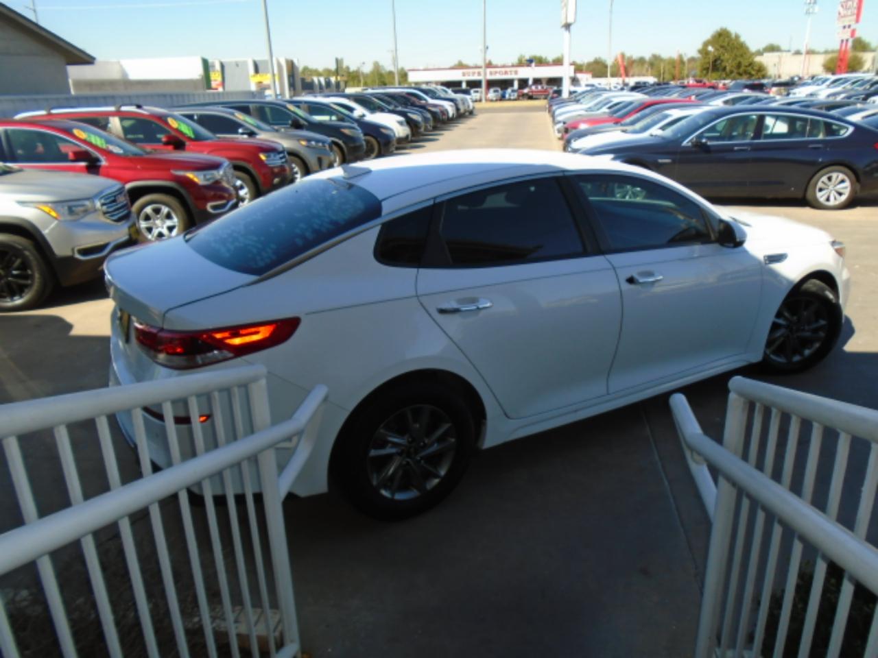 Kia Optima LX 2019