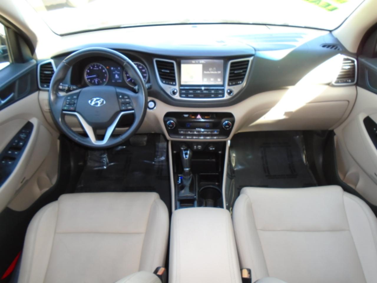 Hyundai Tucson SE 2017