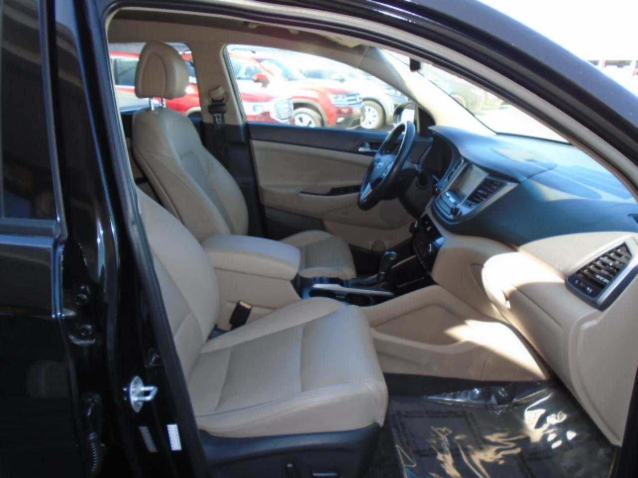 Hyundai Tucson SE 2017