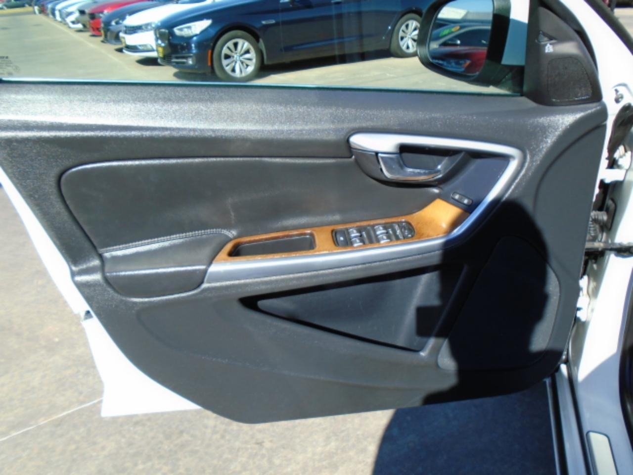 Volvo S60 T5 Drive-E Inscription Platinum FWD 2016