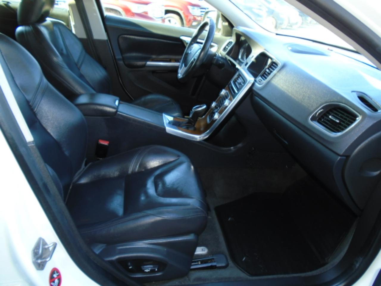 Volvo S60 T5 Drive-E Inscription Platinum FWD 2016