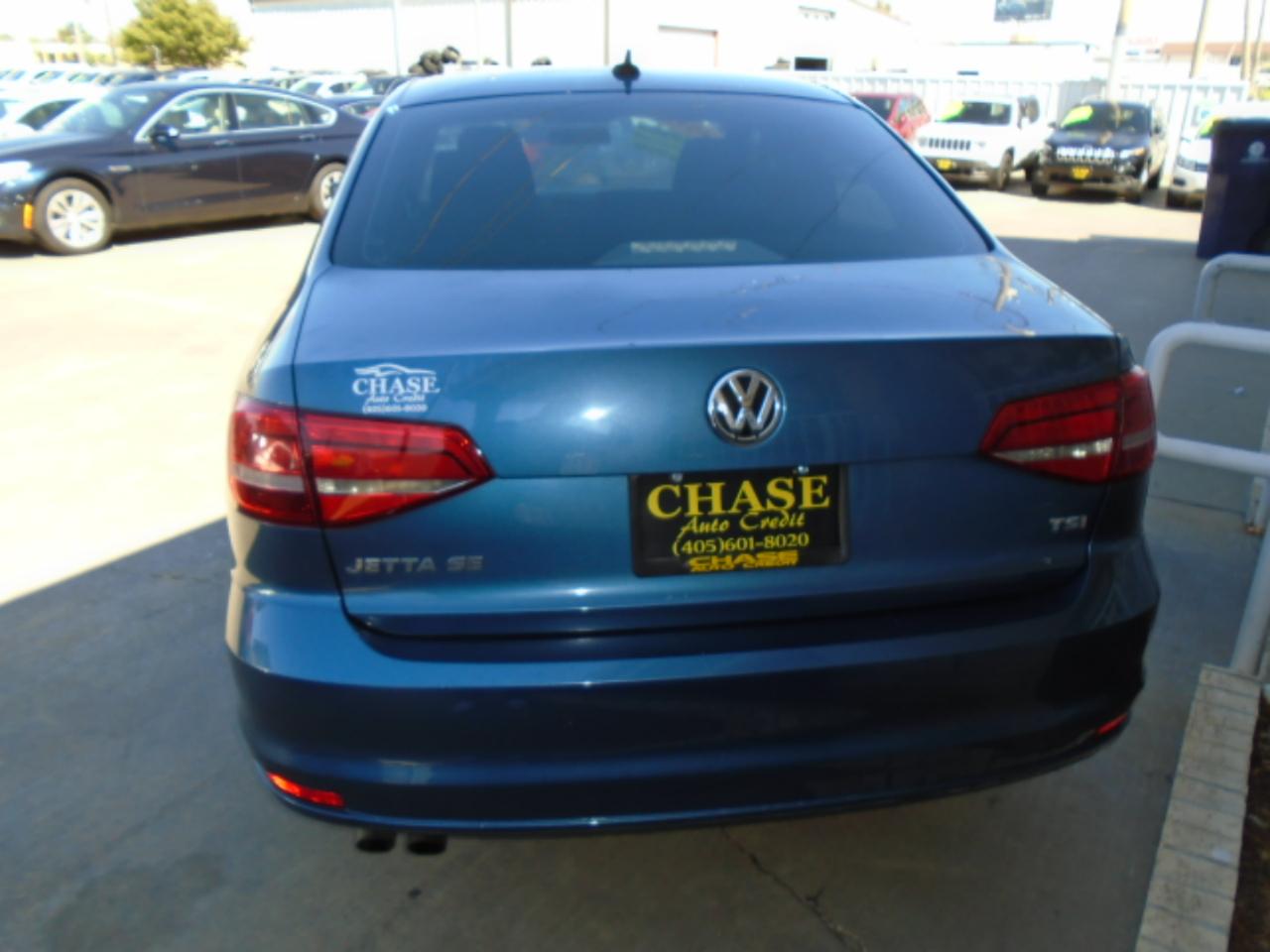 Volkswagen Jetta SE 6A 2015