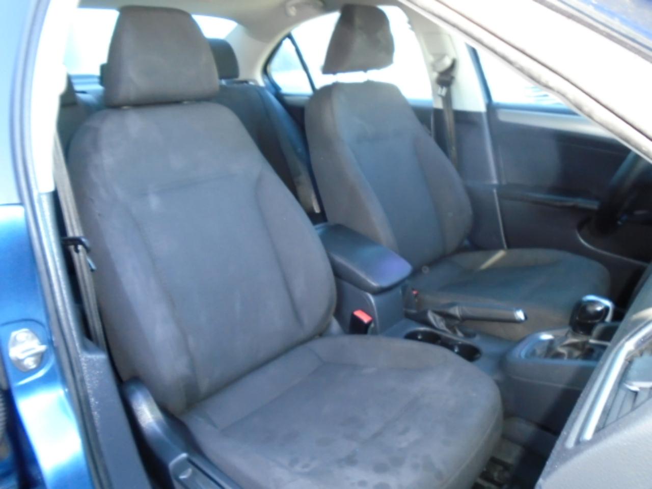 Volkswagen Jetta SE 6A 2015