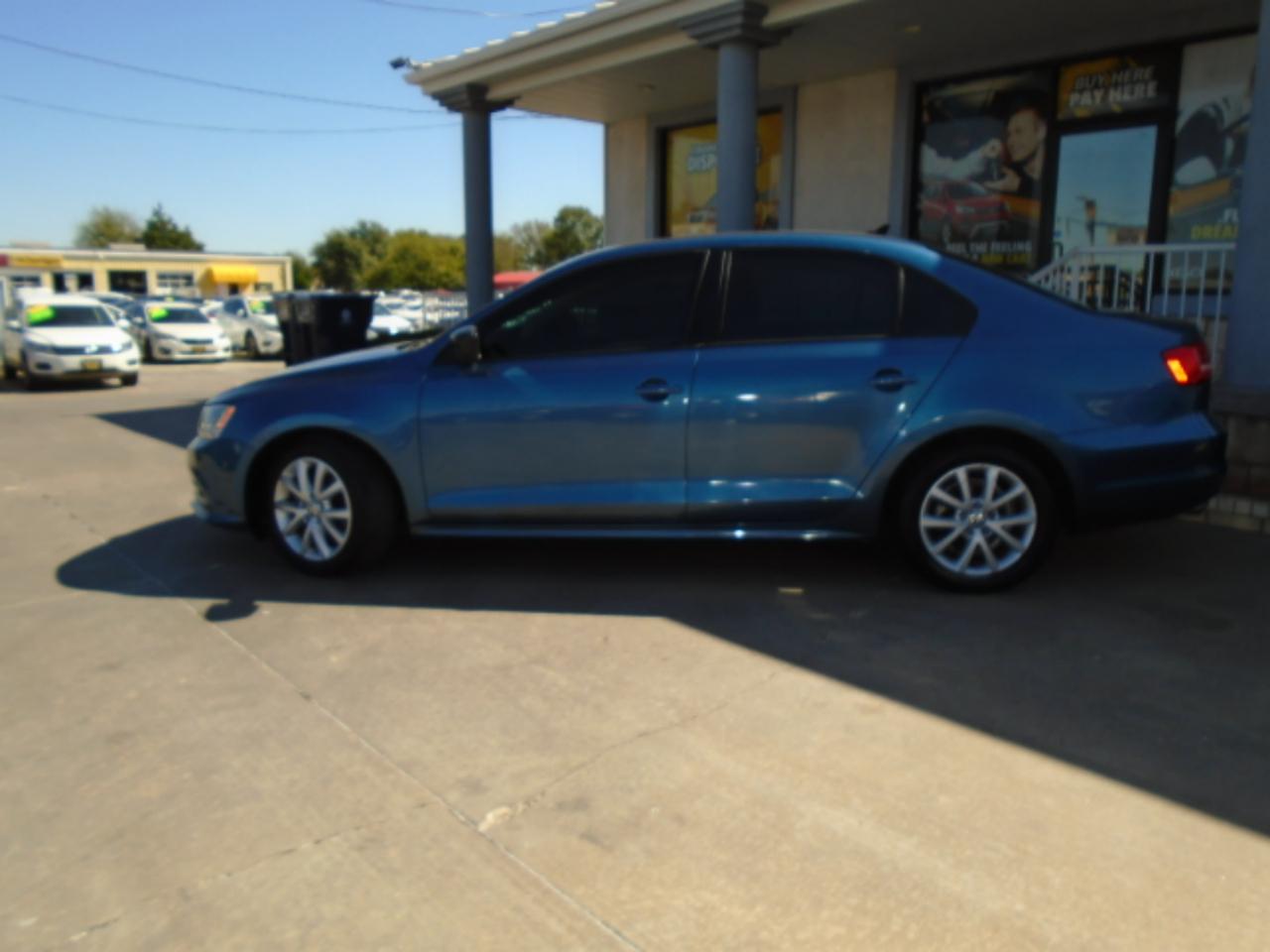Volkswagen Jetta SE 6A 2015