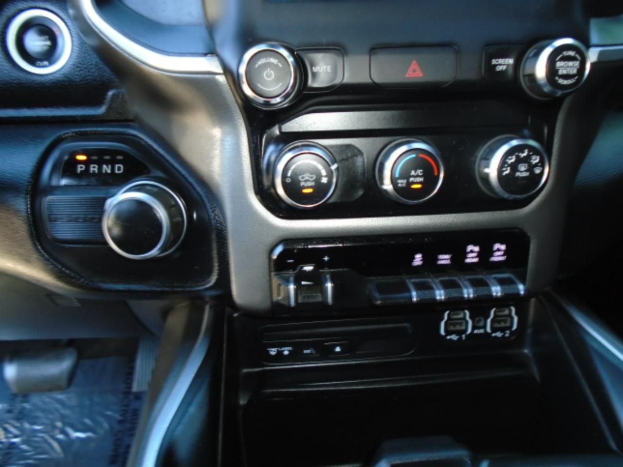 RAM 1500 Big Horn Crew Cab SWB 2WD 2019