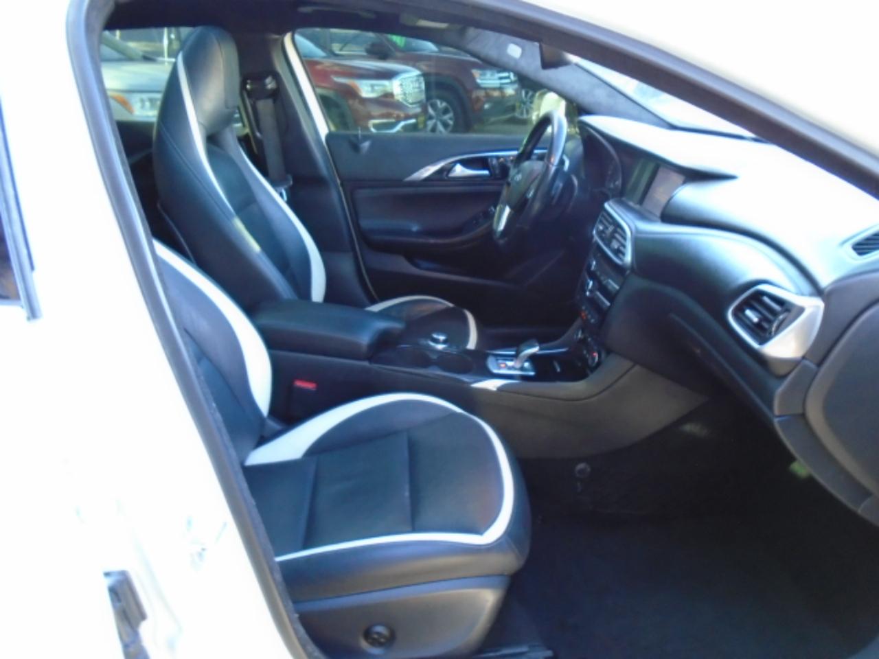 Infiniti QX30 Sport 2018