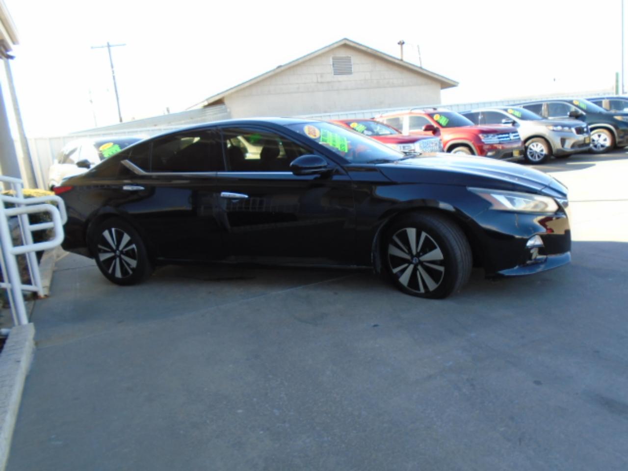 Nissan Altima 2.5 SL 2020