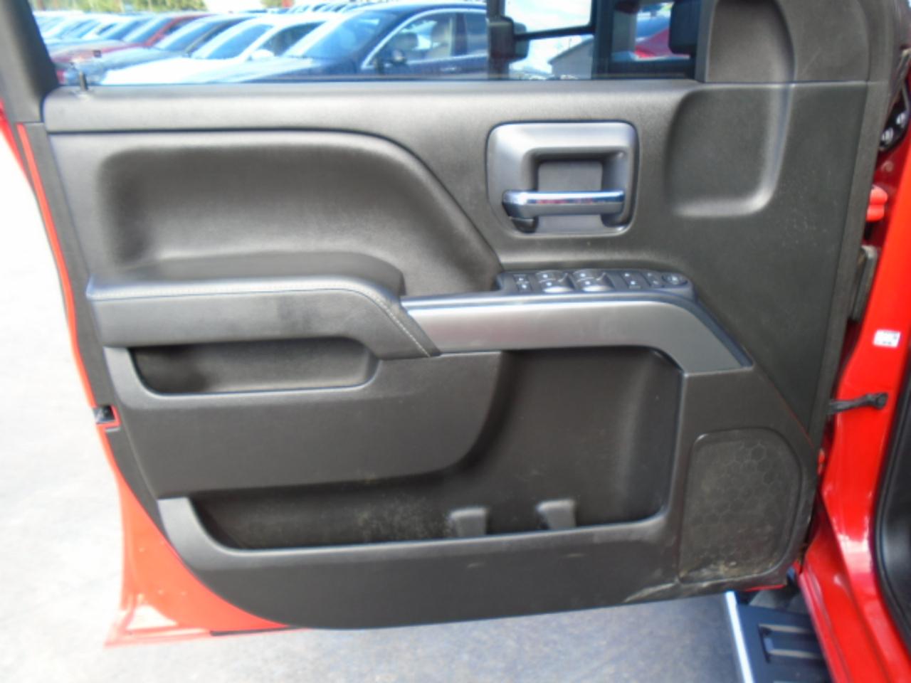 Chevrolet Silverado 1500 LT Double Cab 2WD 2018