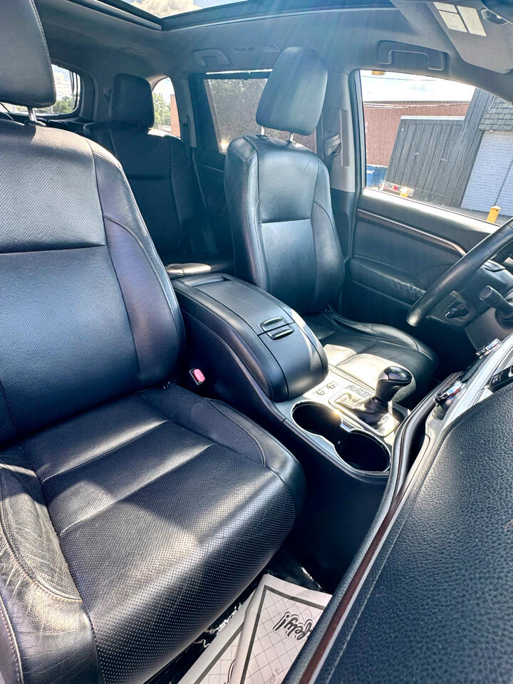 Toyota Highlander Limited AWD V6 2014 Toyota Highlander Limited AWD V6 2014