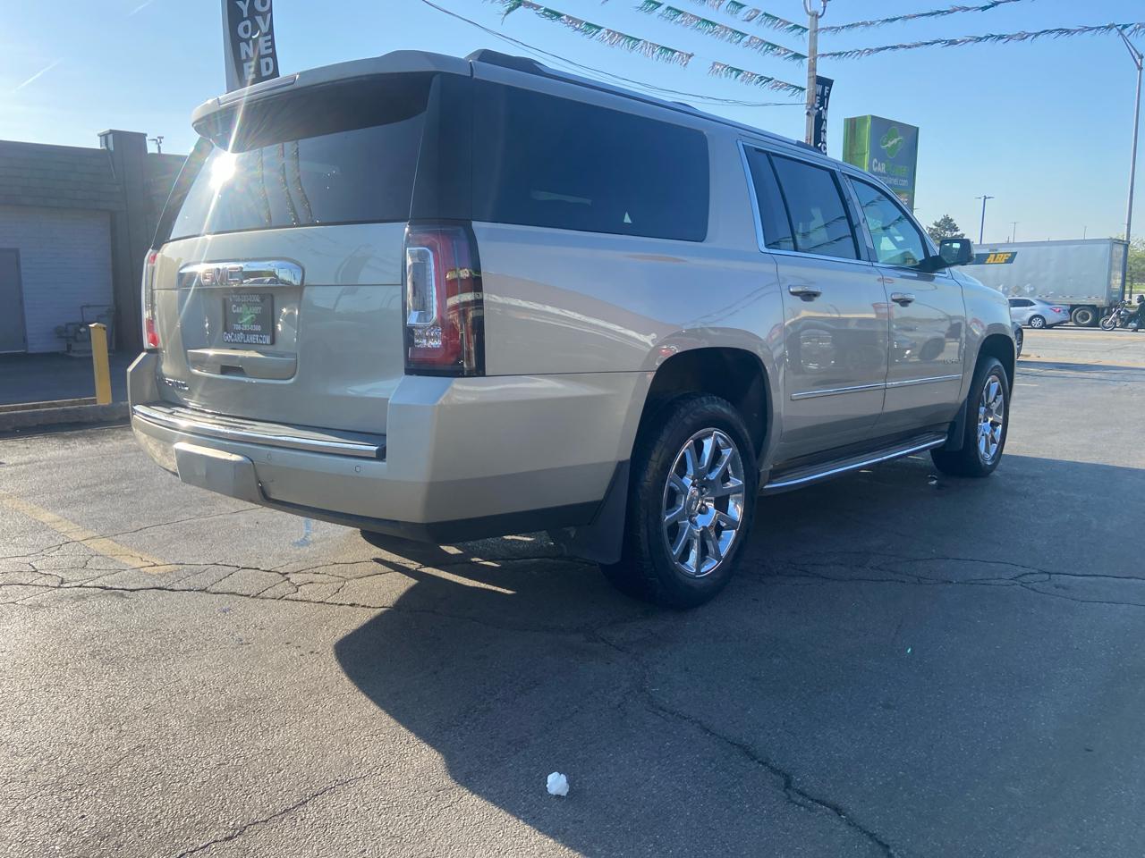 GMC Yukon Denali XL 4WD 2015