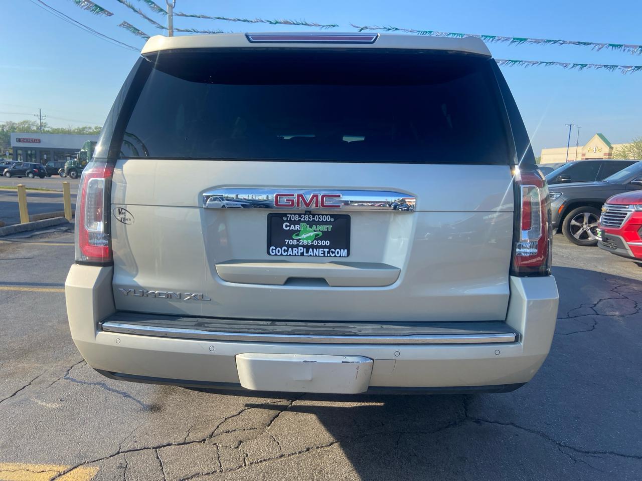 GMC Yukon Denali XL 4WD 2015