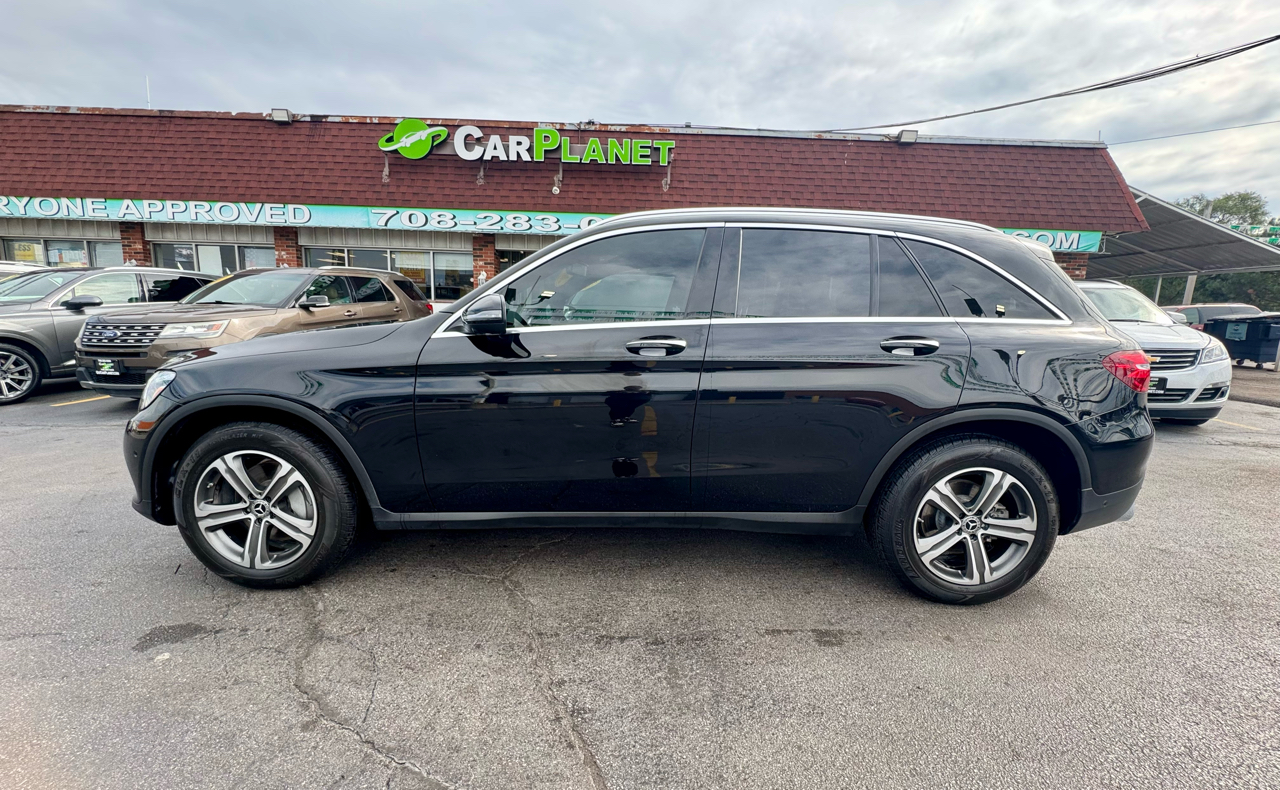 Mercedes-Benz GLC-Class GLC300 4MATIC 2017 Mercedes-Benz GLC-Class GLC300 4MATIC 2017