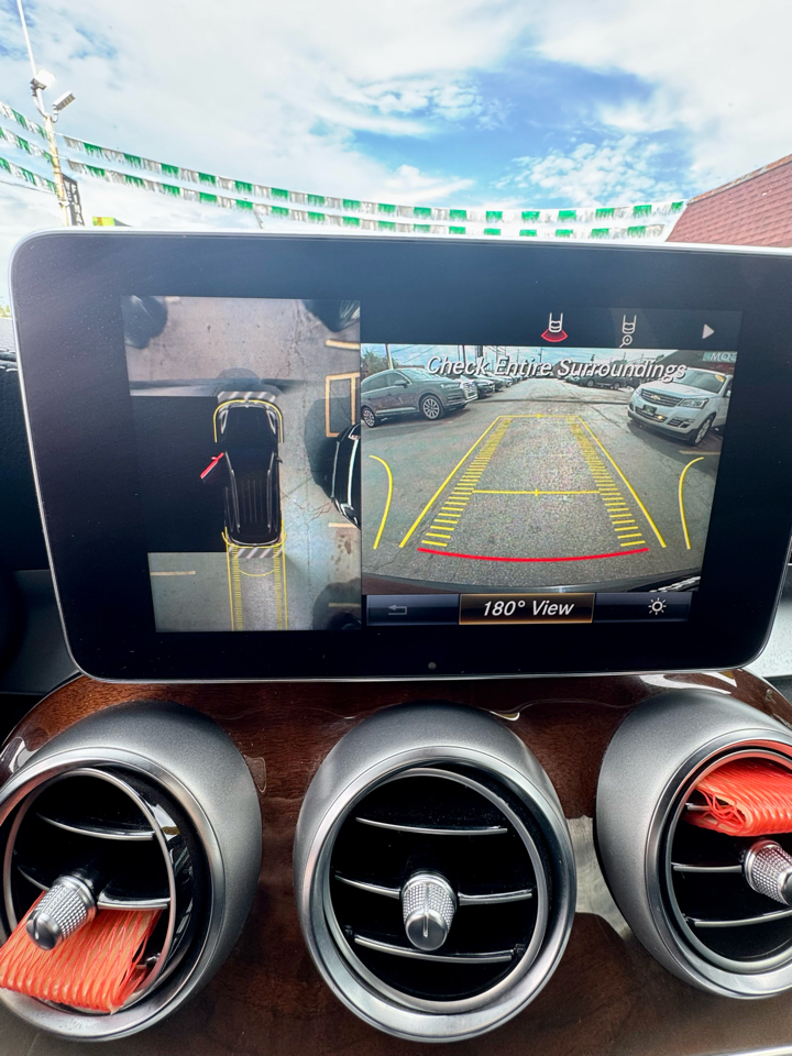 Mercedes-Benz GLC-Class GLC300 4MATIC 2017 Mercedes-Benz GLC-Class GLC300 4MATIC 2017