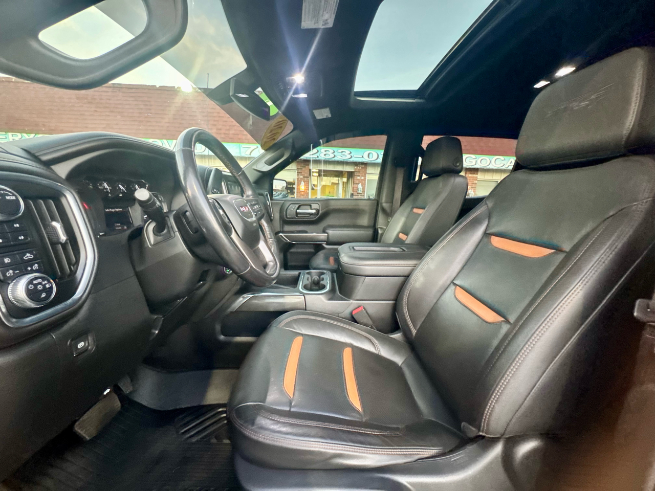 GMC Sierra 1500 AT4 Crew Cab Long Box 4WD 2020