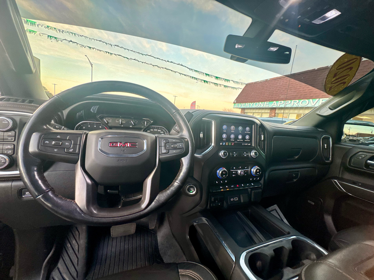 GMC Sierra 1500 AT4 Crew Cab Long Box 4WD 2020