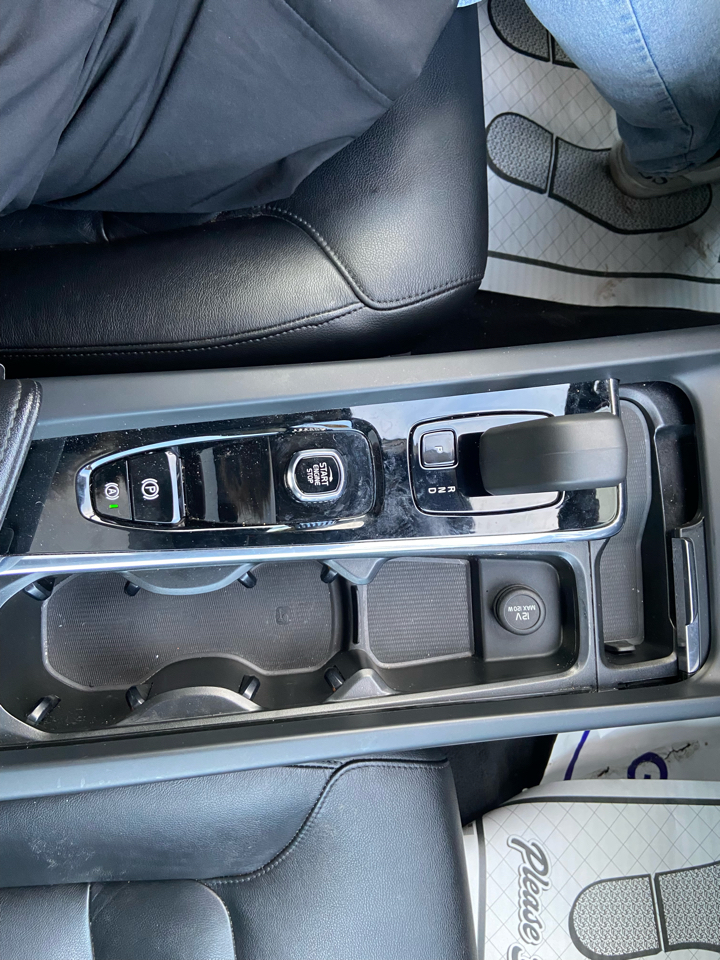 Volvo S60 B5 Core Dark 2024