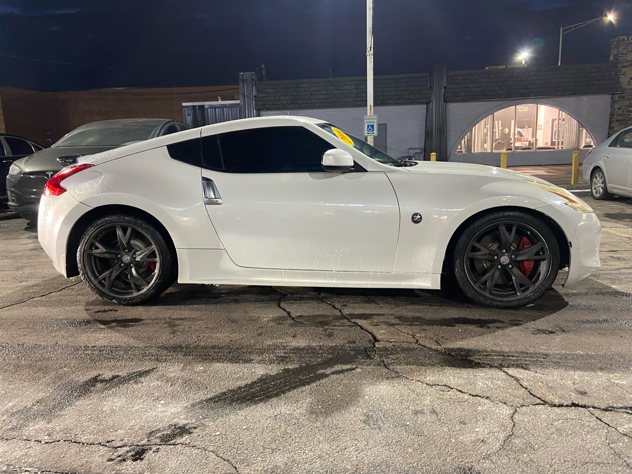 Nissan 370Z Coupe 2009