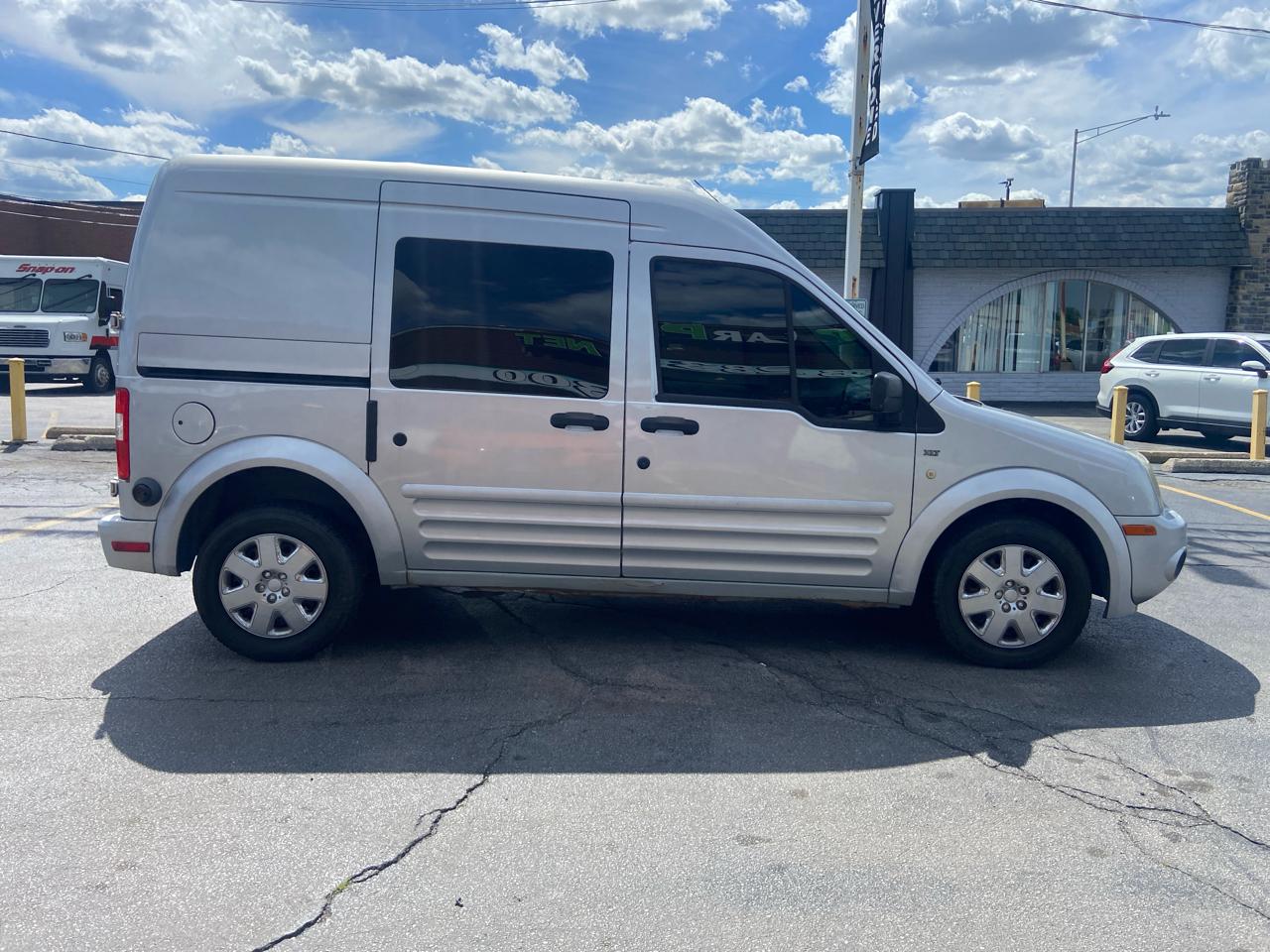 Ford Transit Connect XLT Wagon 2010