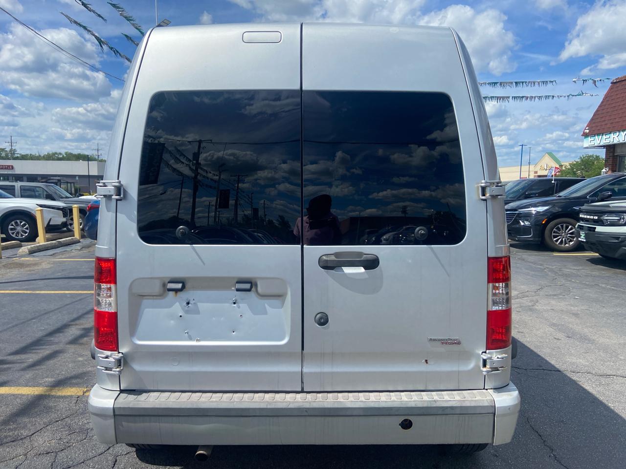 Ford Transit Connect XLT Wagon 2010